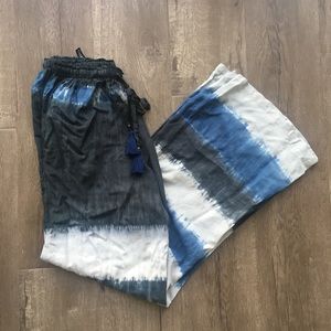 NWOT Gypsy 05 blue flowy pants